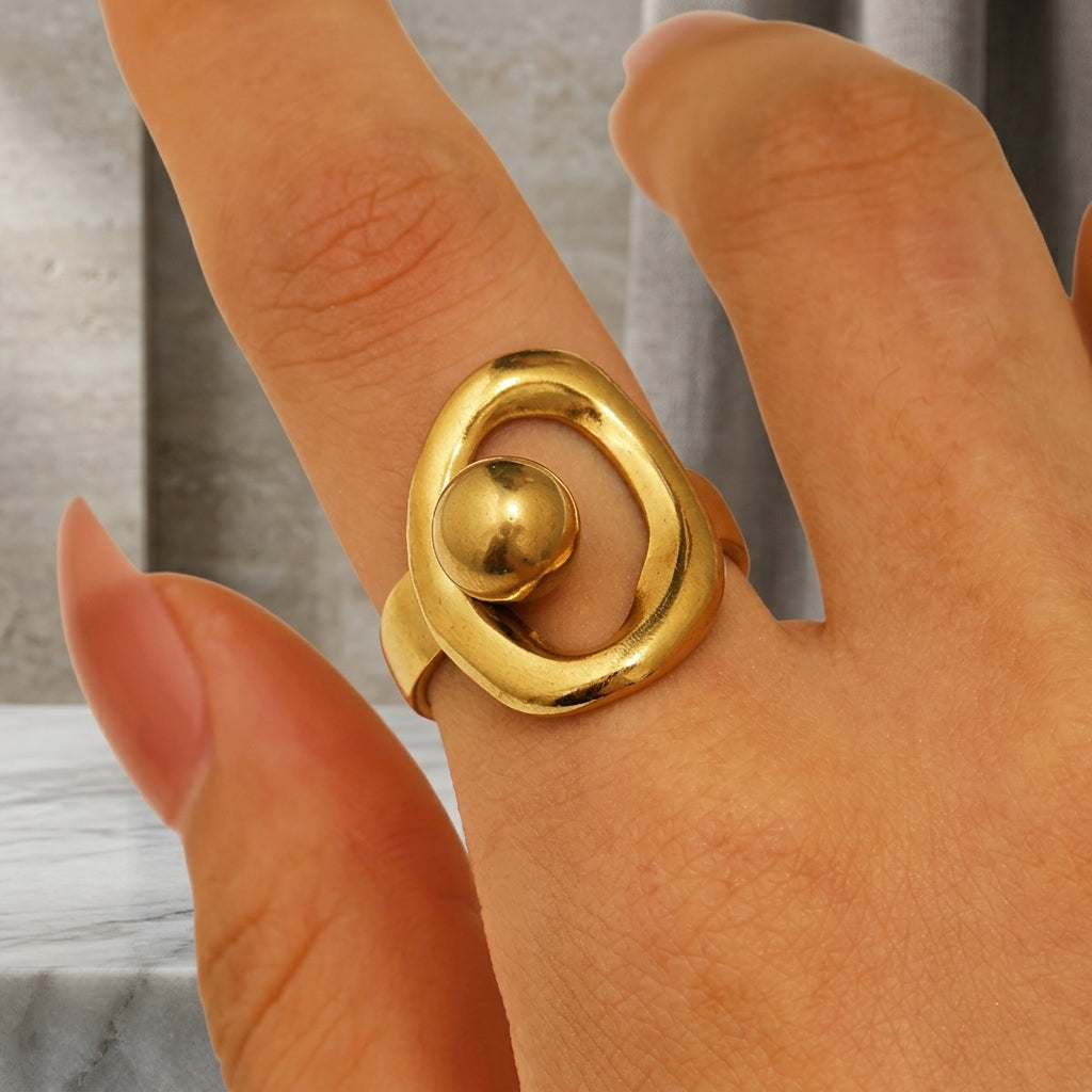 Minimalist Geometric Statement Ring.
