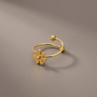 Gold-Plated Adjustable Daisy Flower Ring.