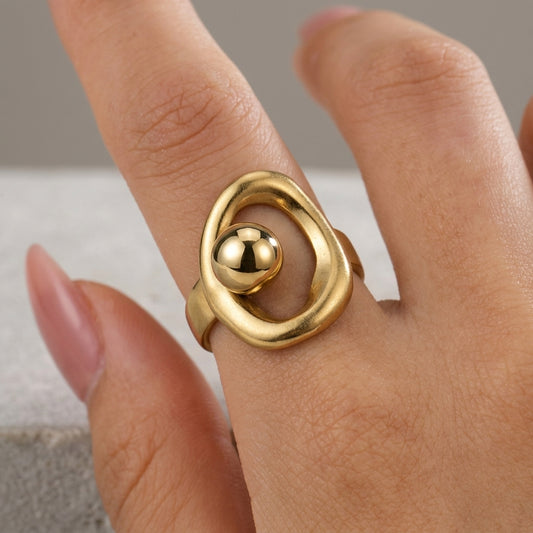 Minimalist Geometric Statement Ring.